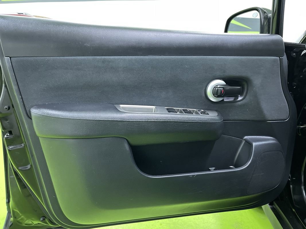 Used 2012 Nissan Versa 1.8 S image 16