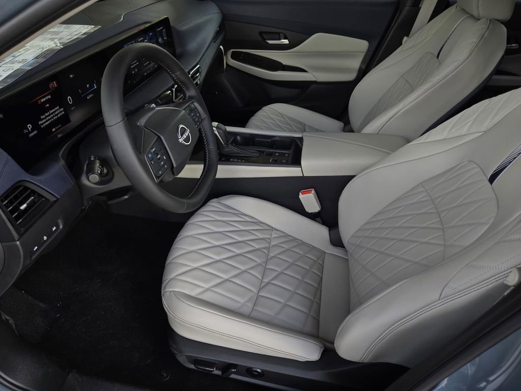 New 2026 Nissan Sentra SL w/ Floor Mat Package FWD image 19
