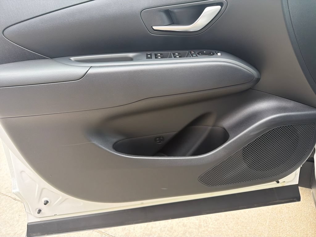 New 2026 Hyundai Tucson SEL FWD image 13