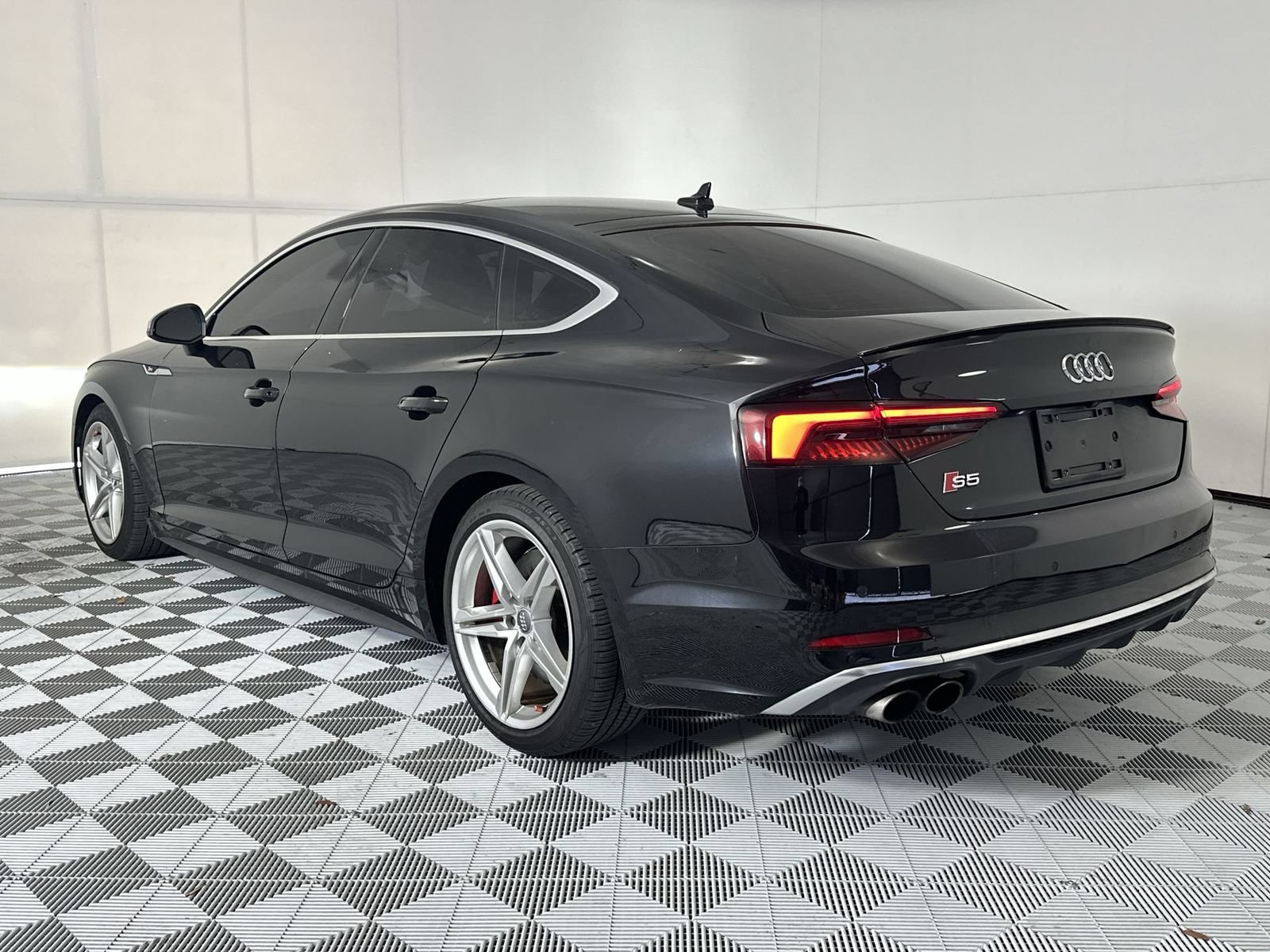 Used 2019 Audi S5 Premium Plus w/ Premium Plus AWD/4WD image 6