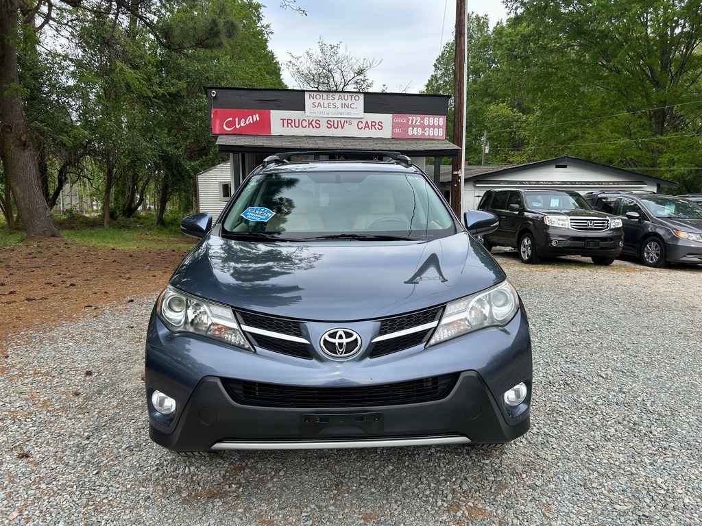 Used 2013 Toyota RAV4 Limited AWD/4WD image 2