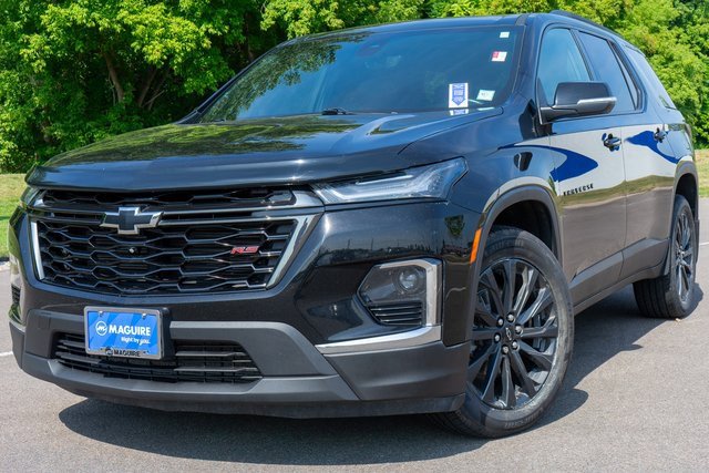 Used 2022 Chevrolet Traverse RS