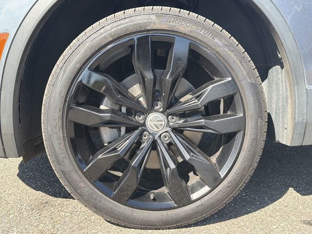 Used 2021 Volkswagen Tiguan S AWD/4WD image 10