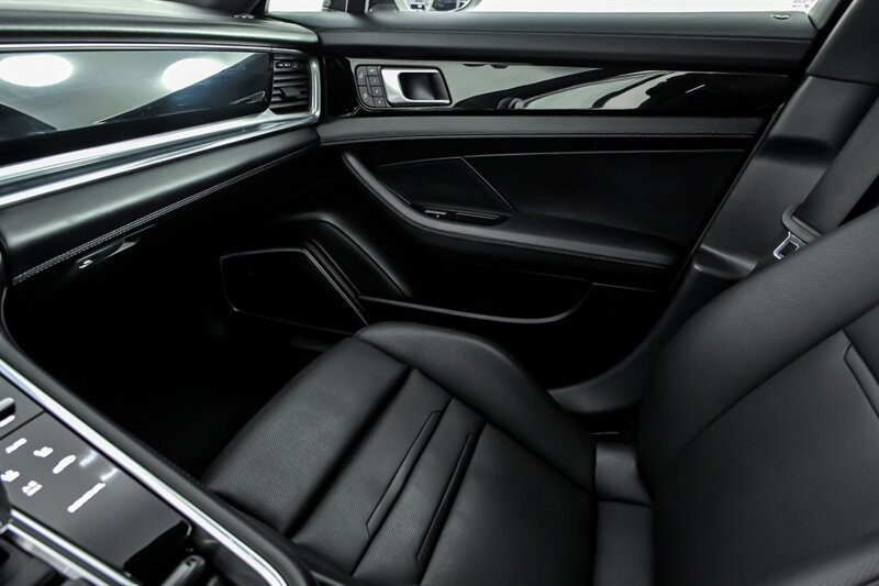 Used 2023 Porsche Panamera 4S AWD/4WD image 34