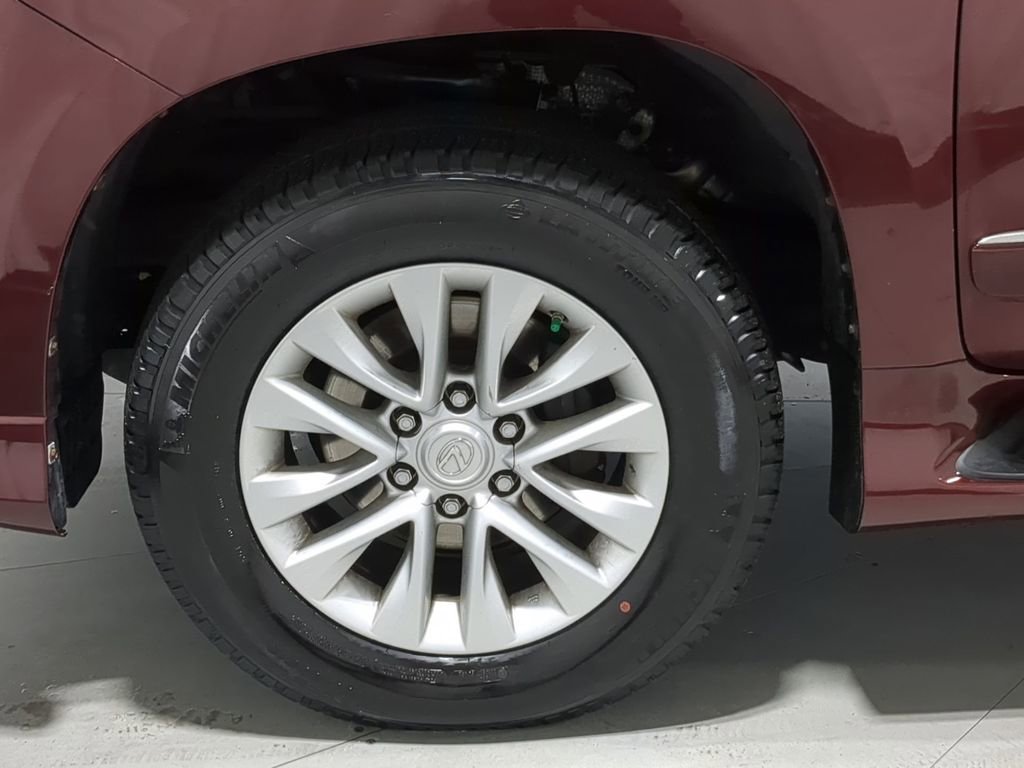 Used 2016 Lexus GX 460 w/ Premium Package image 17