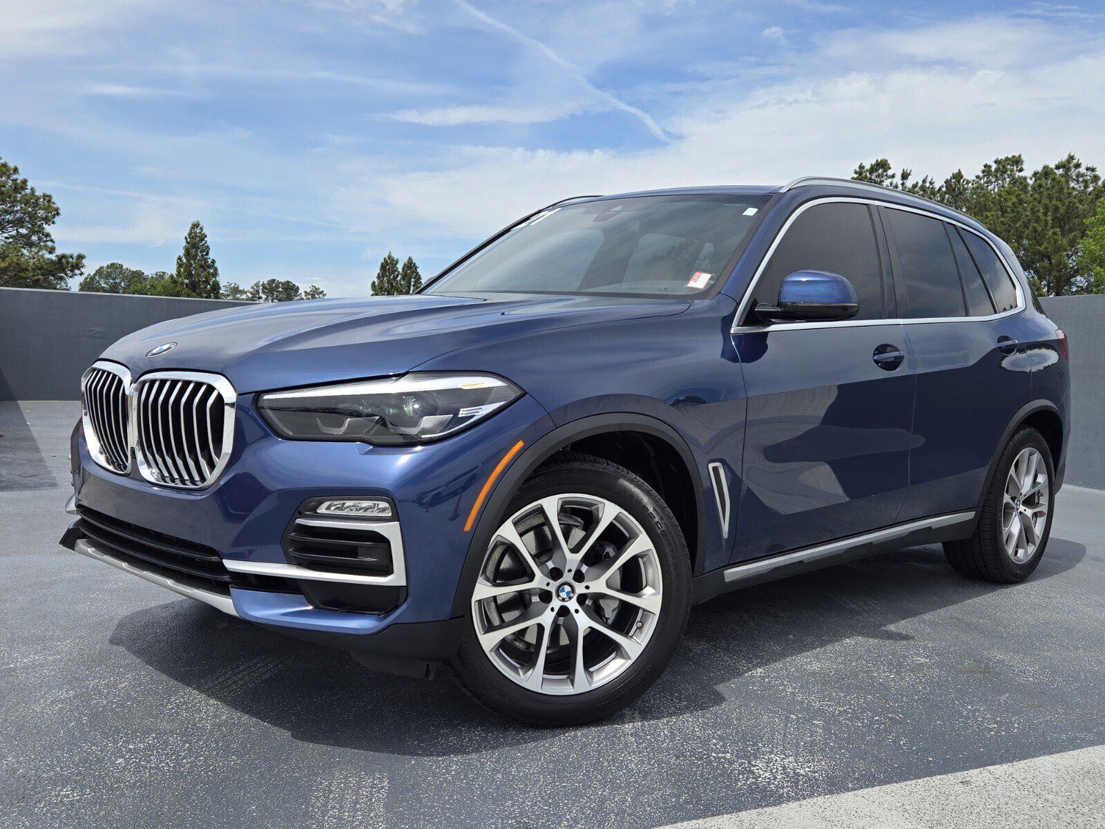 Used 2021 BMW X5 sDrive40i w/ Convenience Package image 1