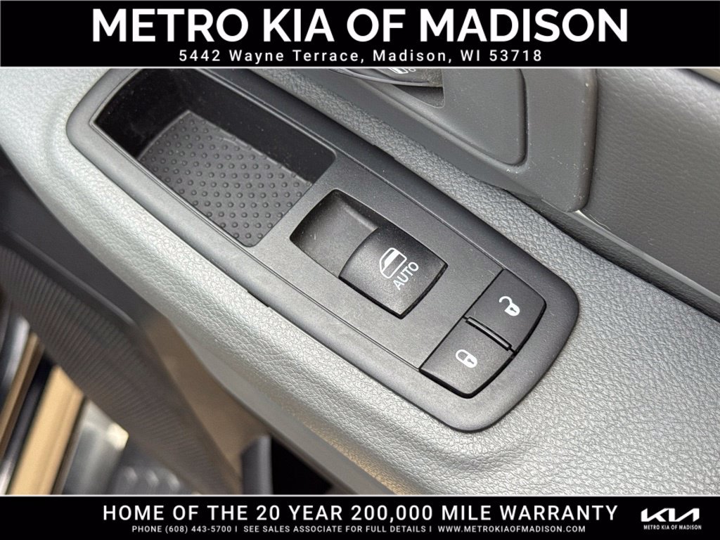 Used 2015 RAM 1500 Big Horn AWD/4WD image 49