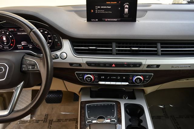 Used 2019 Audi Q7 2.0T Premium Plus w/ Premium Plus Package AWD/4WD image 11
