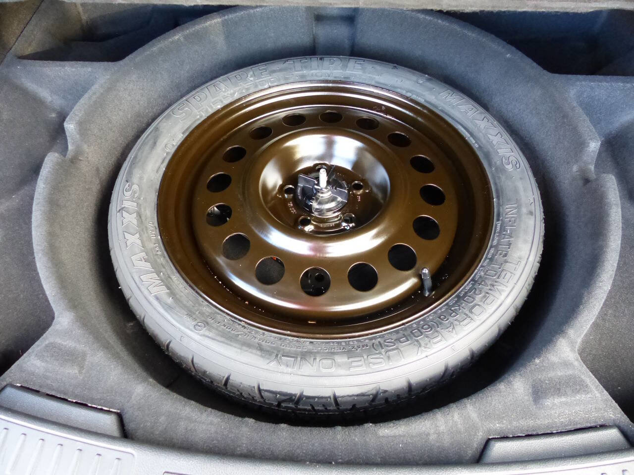 Used 2020 Lincoln Corsair Standard 4dr SUV image 42