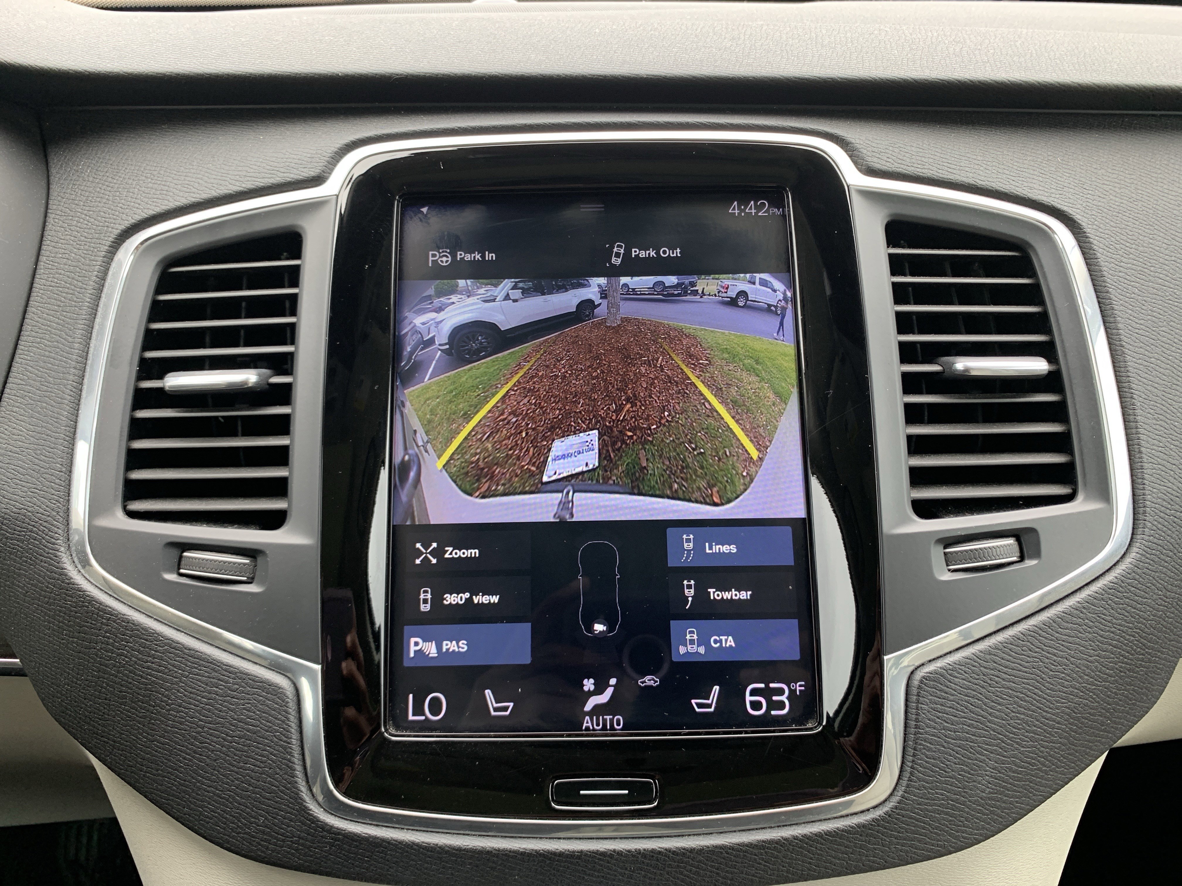 Used 2019 Volvo XC90 T6 Momentum w/ Advanced Package AWD/4WD image 25