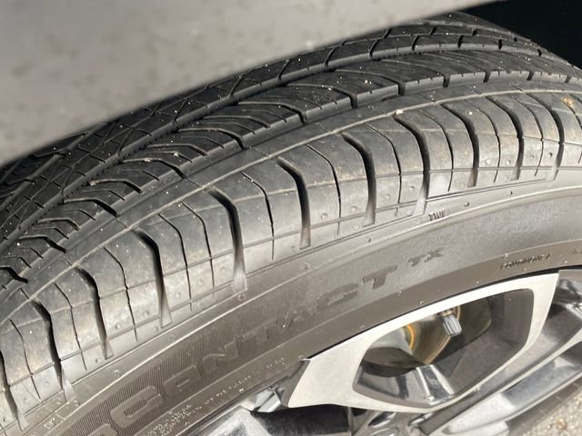 Certified 2025 Chevrolet Trax RS w/ Driver Confidence Package FWD image 19