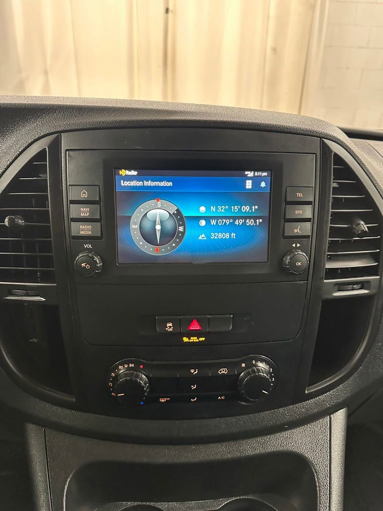 Used 2021 Mercedes-Benz Metris image 20