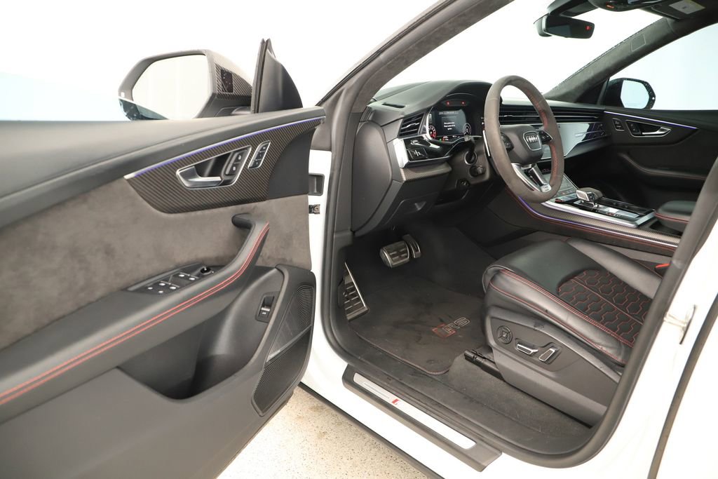 Certified 2022 Audi RS Q8 4.0T w/ Carbon Optic Package image 14