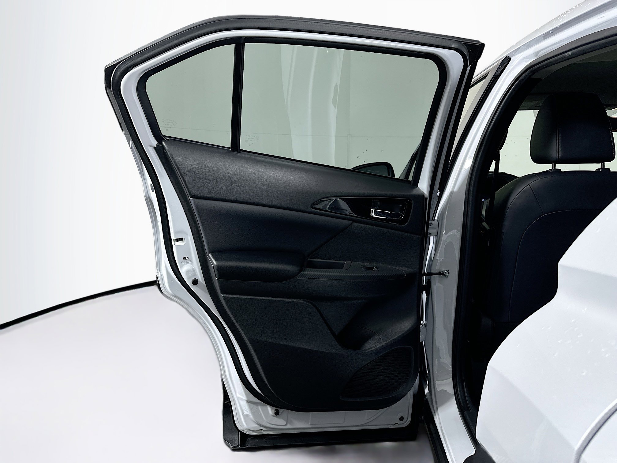 Used 2024 Mitsubishi Eclipse Cross SE image 25