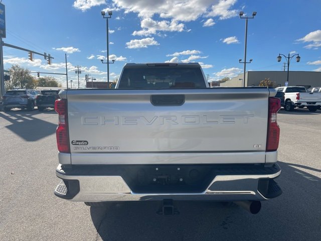 Certified 2023 Chevrolet Silverado 3500 LT w/ Convenience Package image 14