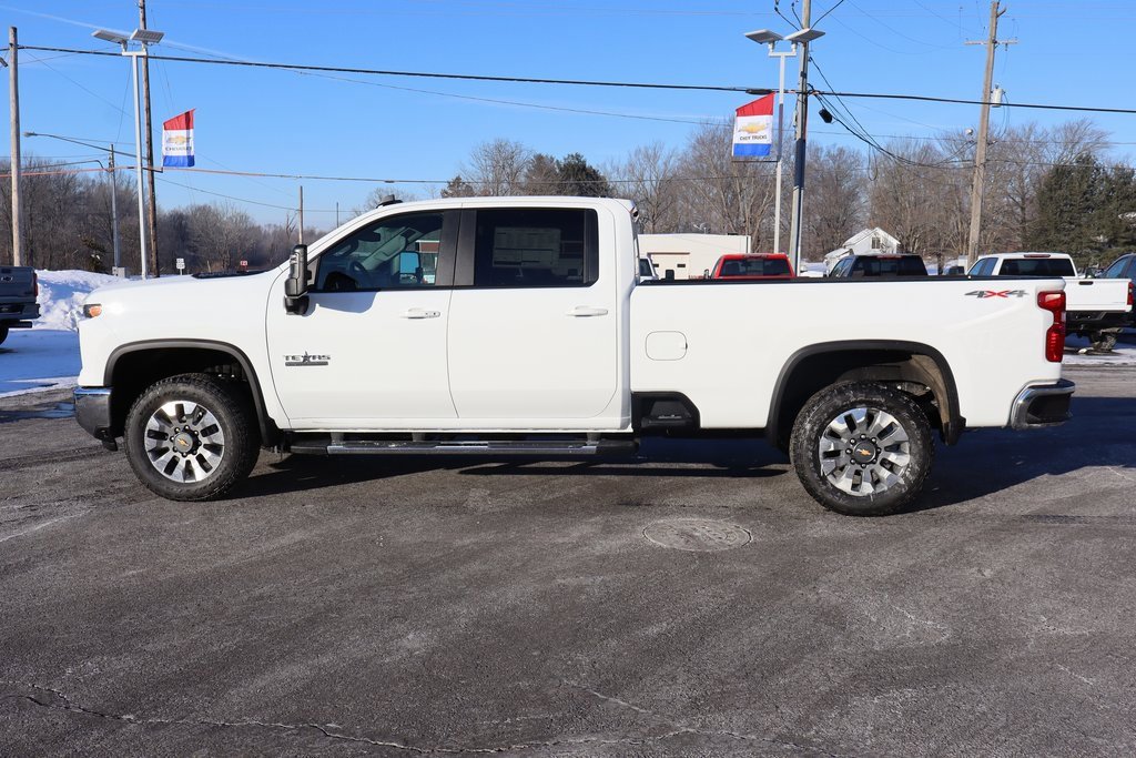 New 2026 Chevrolet Silverado 3500 LT w/ Texas Edition image 15