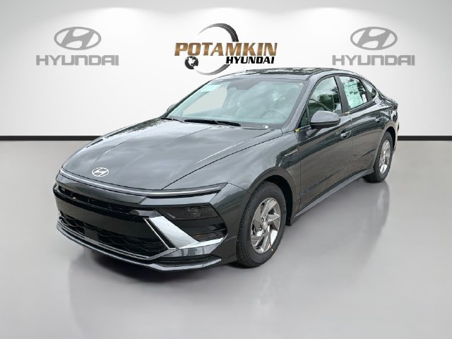 New 2027 Hyundai Sonata SE FWD image 1