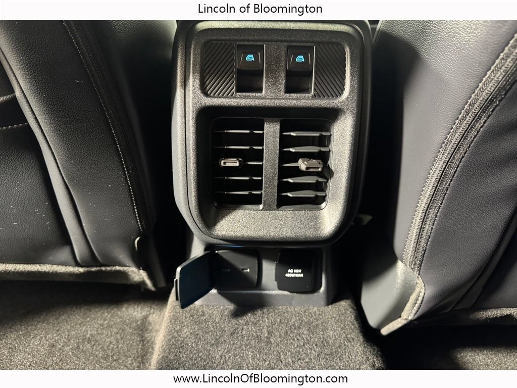 Used 2025 Ford Bronco Outer Banks AWD/4WD image 14