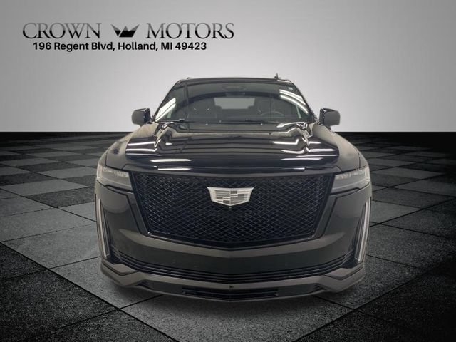 Used 2022 Cadillac Escalade Sport w/ Touring Package AWD/4WD image 2