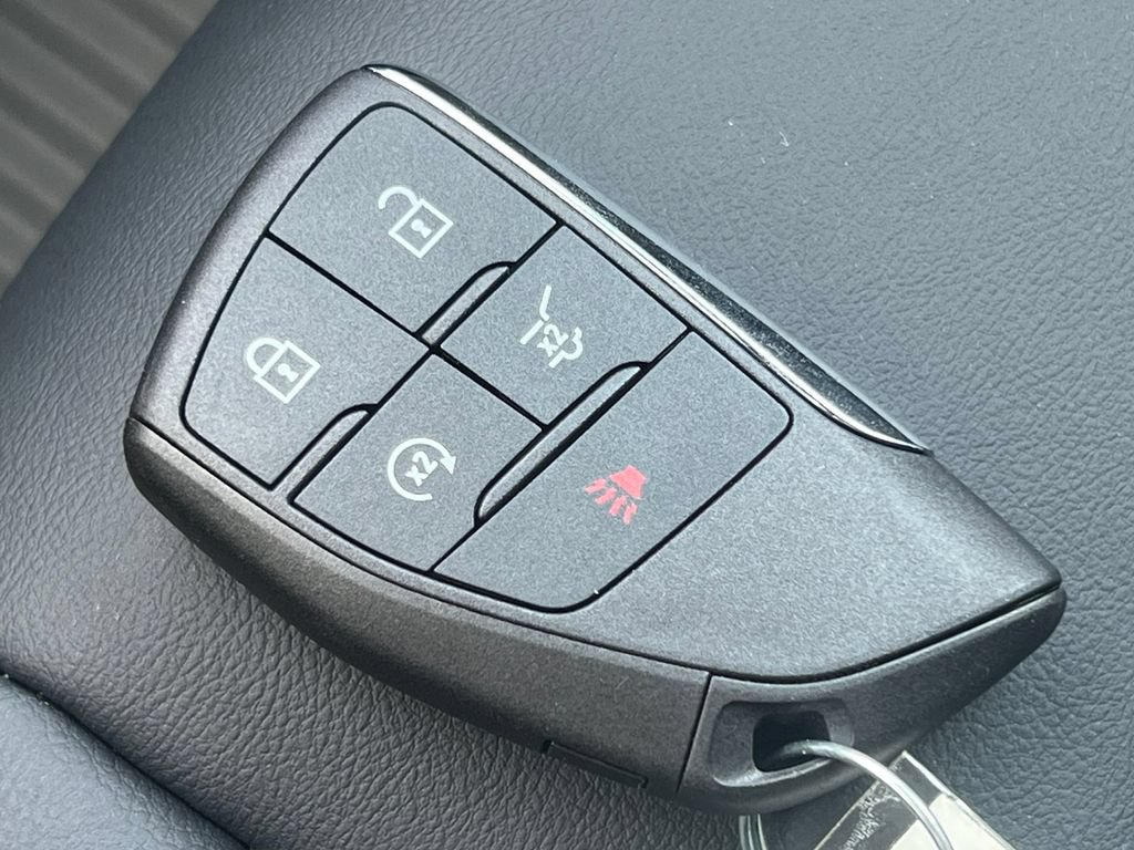 New 2027 GMC Acadia Elevation w/ Black Edition AWD/4WD image 31