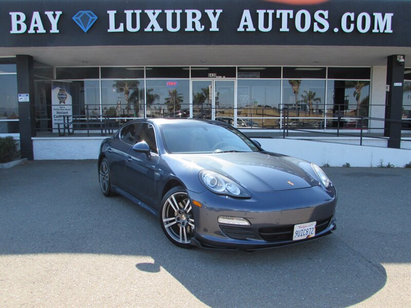 Used 2011 Porsche Panamera S RWD image 1