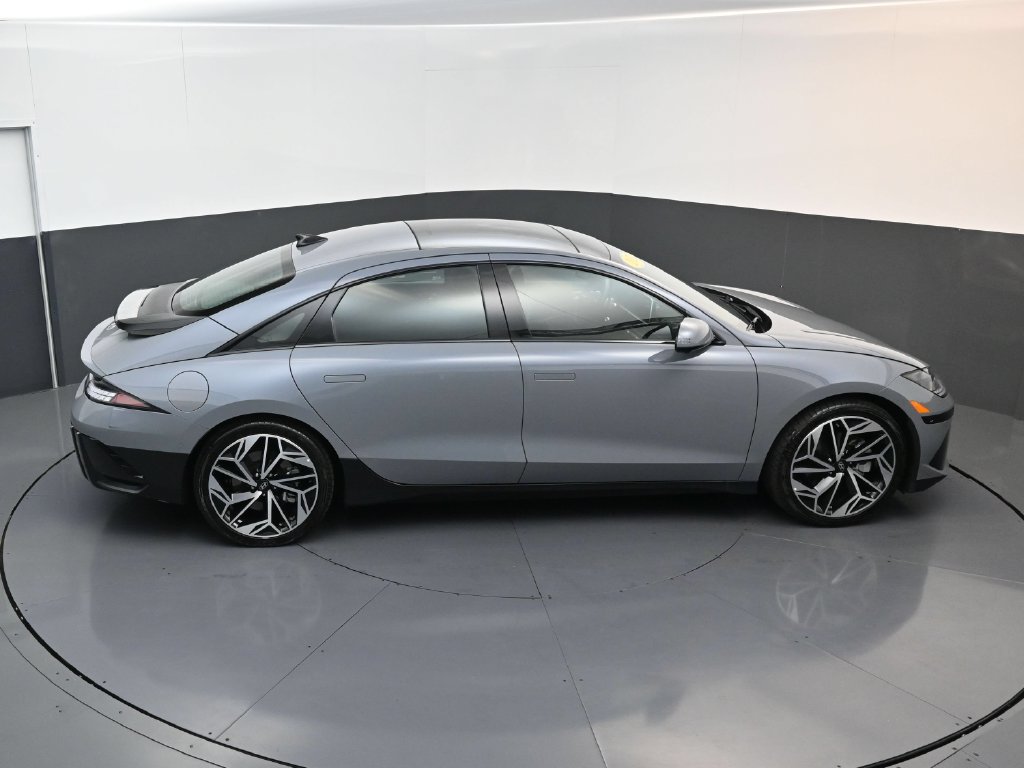 Certified 2023 Hyundai Ioniq 6 Limited RWD image 17