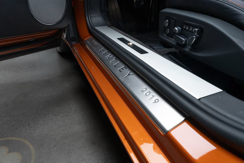 Used 2020 Bentley Continental GT AWD/4WD image 25