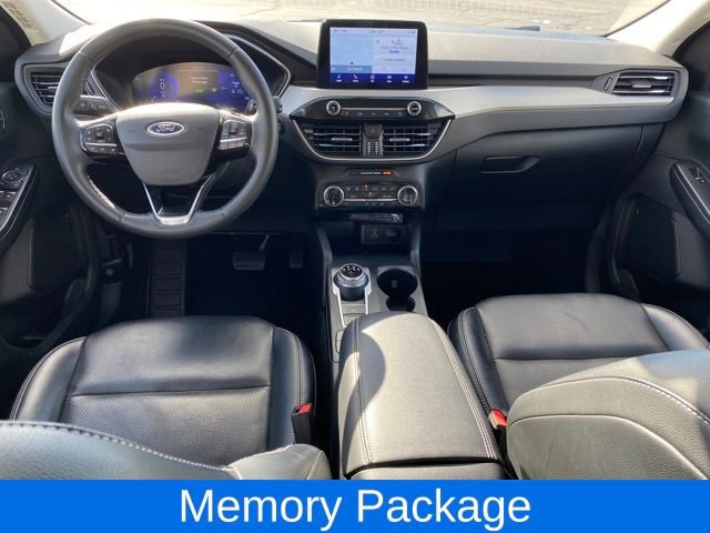 Used 2022 Ford Escape SEL w/ Technology Package image 5