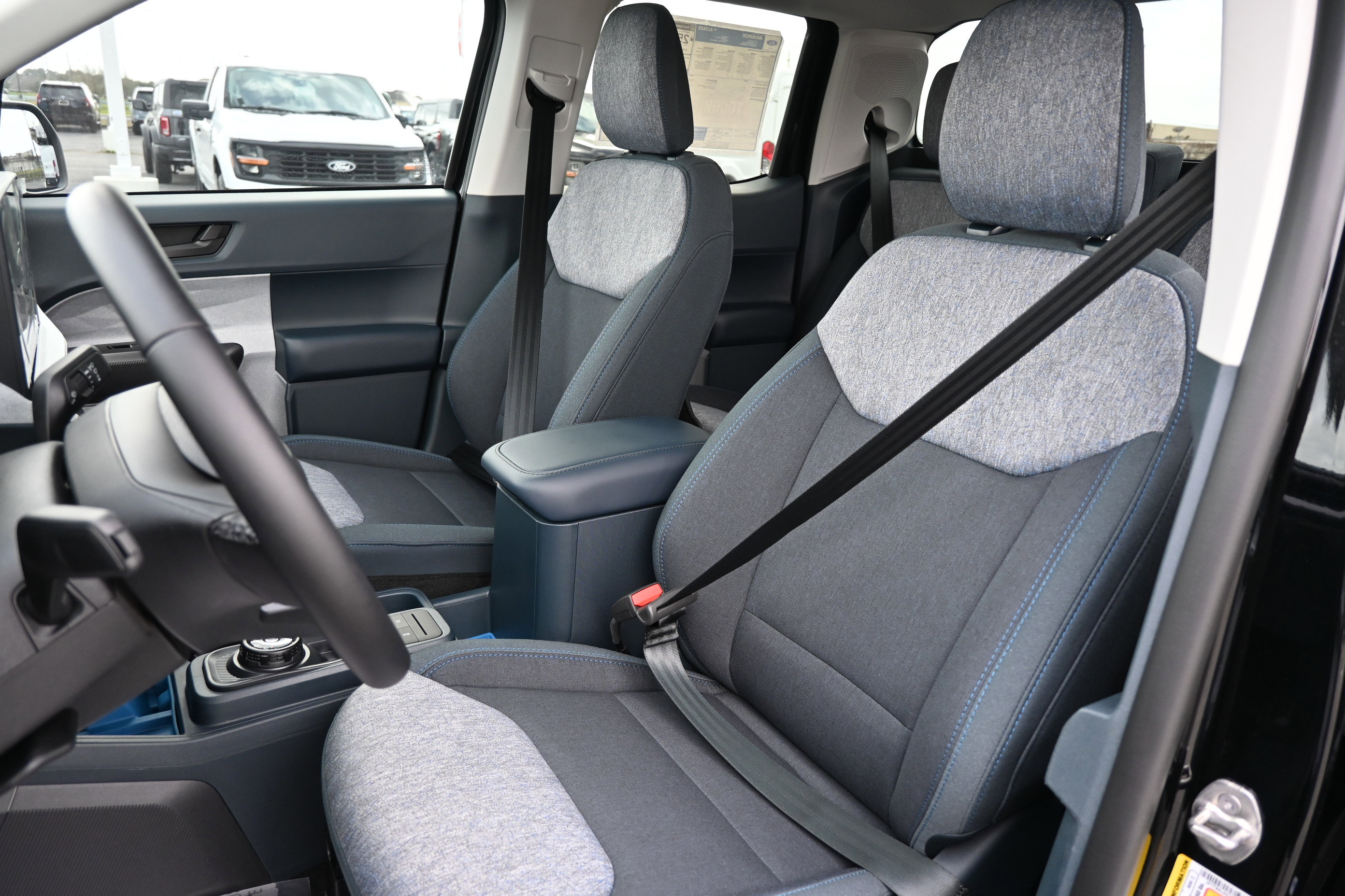 New 2026 Ford Maverick XLT w/ XLT Luxury Package image 31