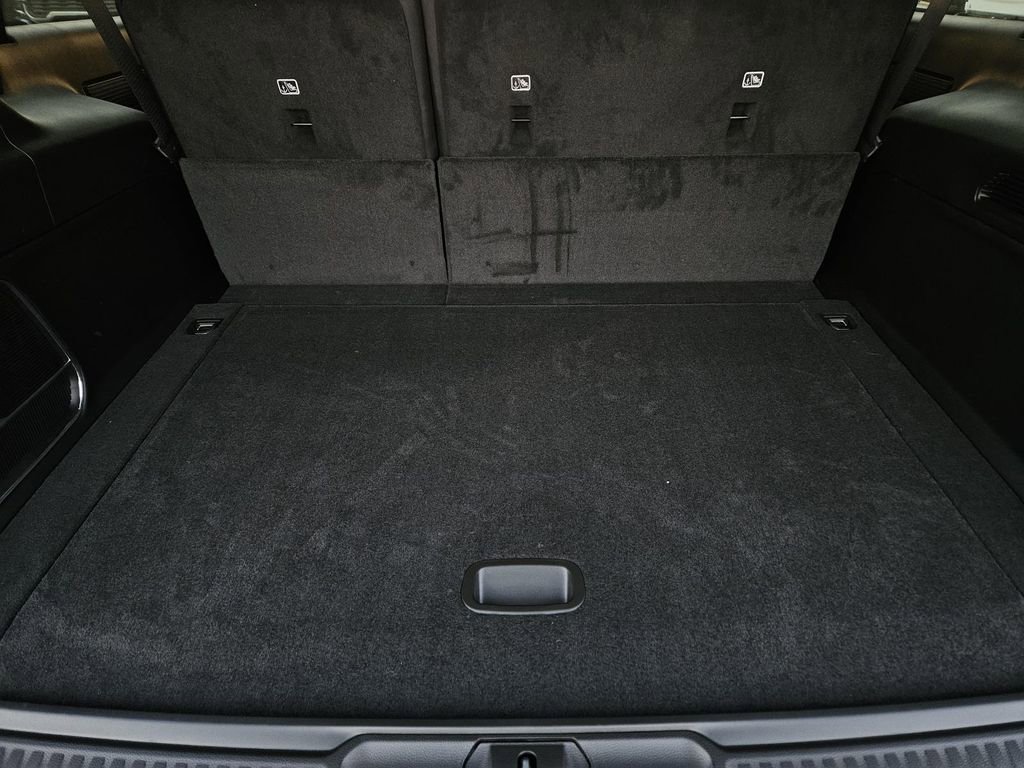 New 2026 Jeep Grand Wagoneer L Limited image 12