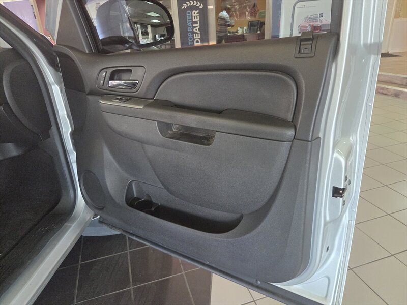 Used 2012 Chevrolet Silverado 1500 LTZ AWD/4WD image 25