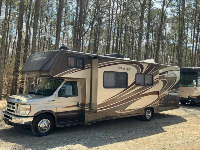 Used 2012 Ford E-450 and Econoline 450 Super Duty w/ Motorhome Prep Pkg image 3