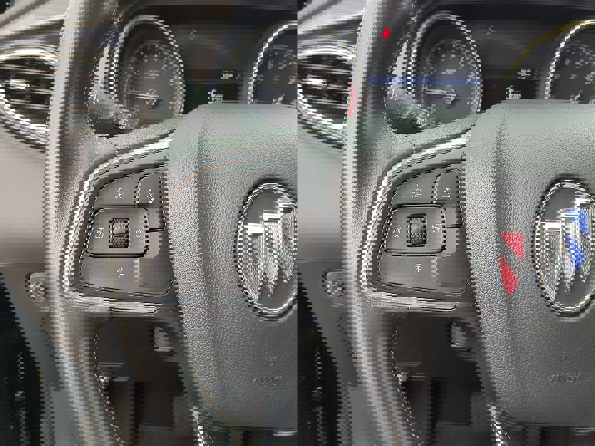 Used 2023 Buick Encore GX Preferred w/ Cold Weather Comfort Package image 27