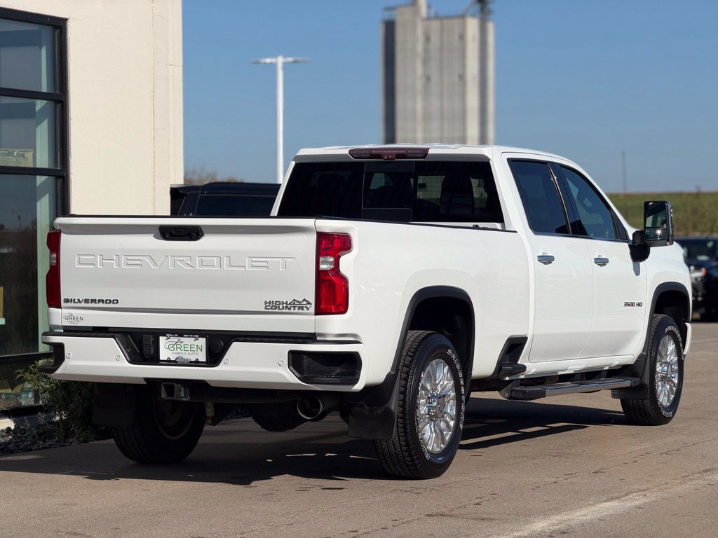 Used 2020 Chevrolet Silverado 3500 High Country w/ Technology Package AWD/4WD image 6