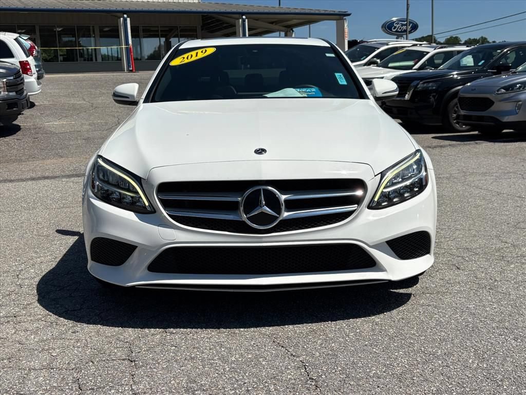 Used 2019 Mercedes-Benz C 300 Sedan image 2