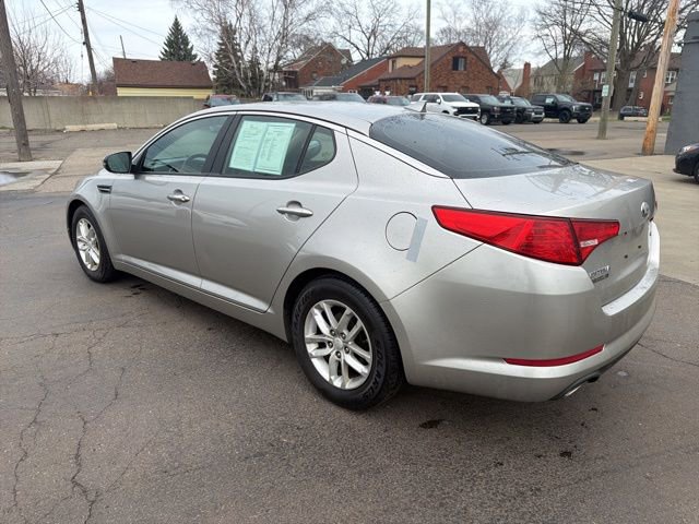 Used 2013 Kia Optima LX w/ Convenience Pkg image 6