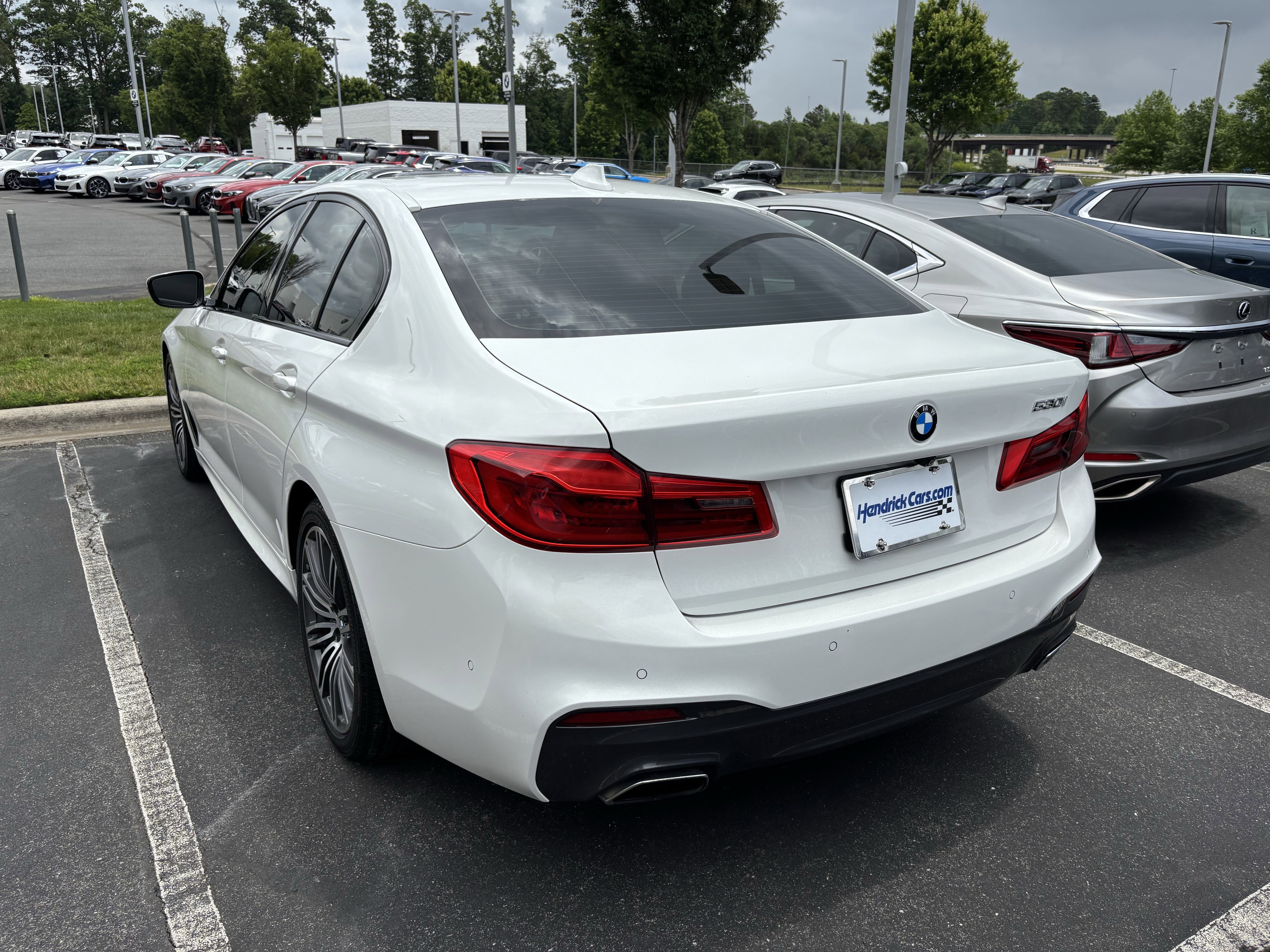 Used 2019 BMW 530i w/ M Sport Package RWD image 16