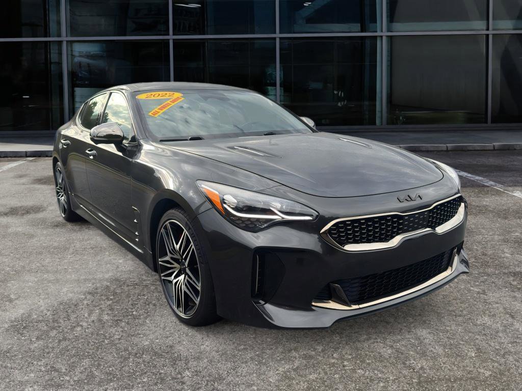 Used 2022 Kia Stinger GT2 image 3