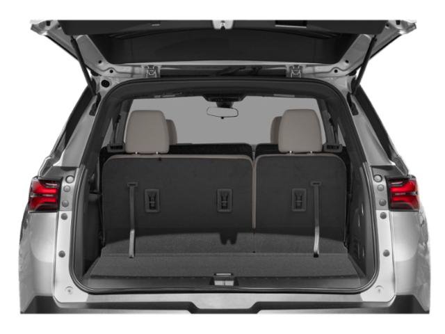Used 2023 Chevrolet Traverse LT FWD image 11