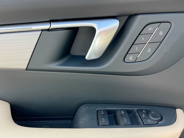 New 2026 Buick Enclave Preferred w/ Power Package FWD image 13
