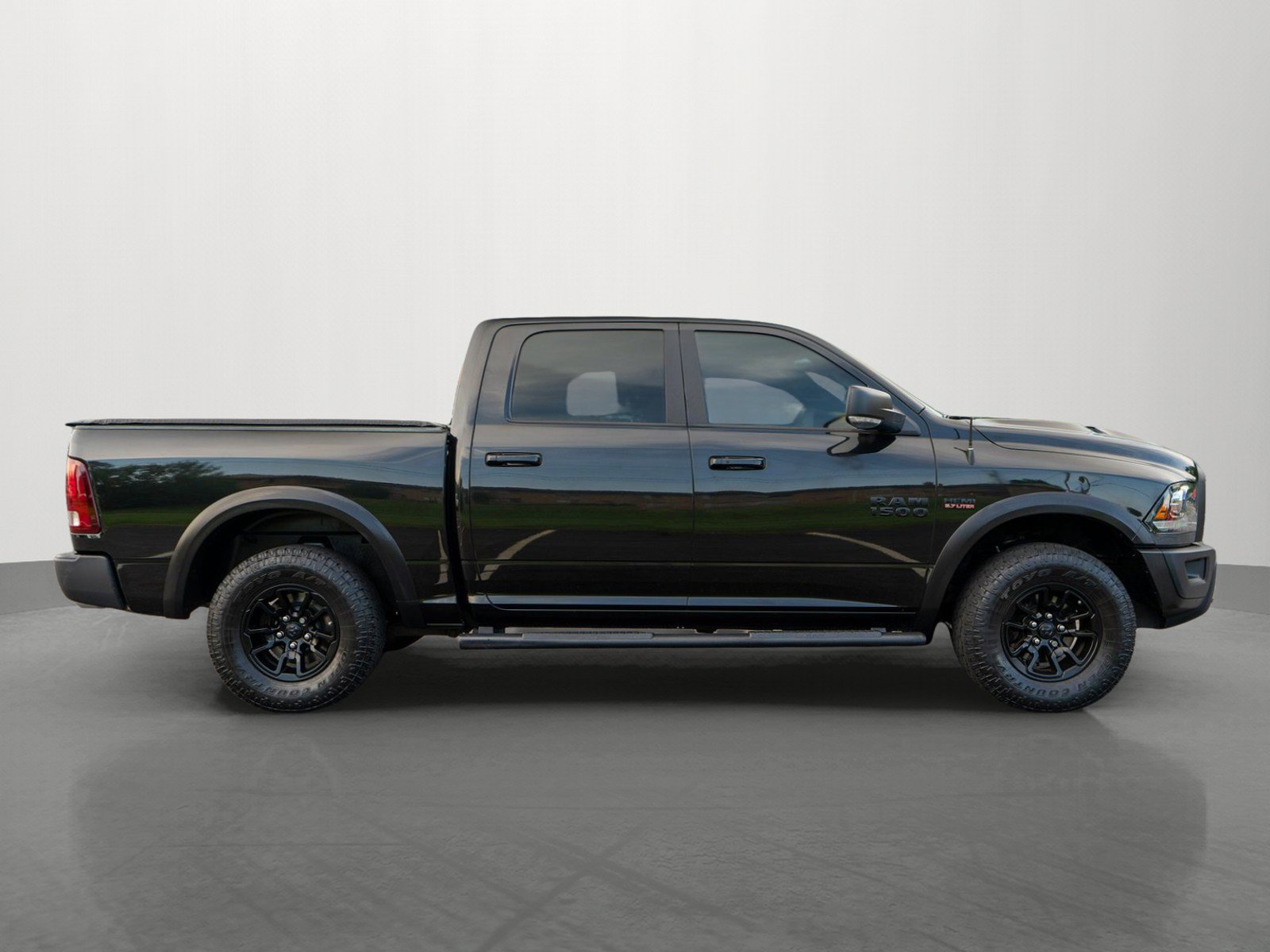 Used 2018 RAM 1500 Rebel w/ Luxury Group AWD/4WD image 8