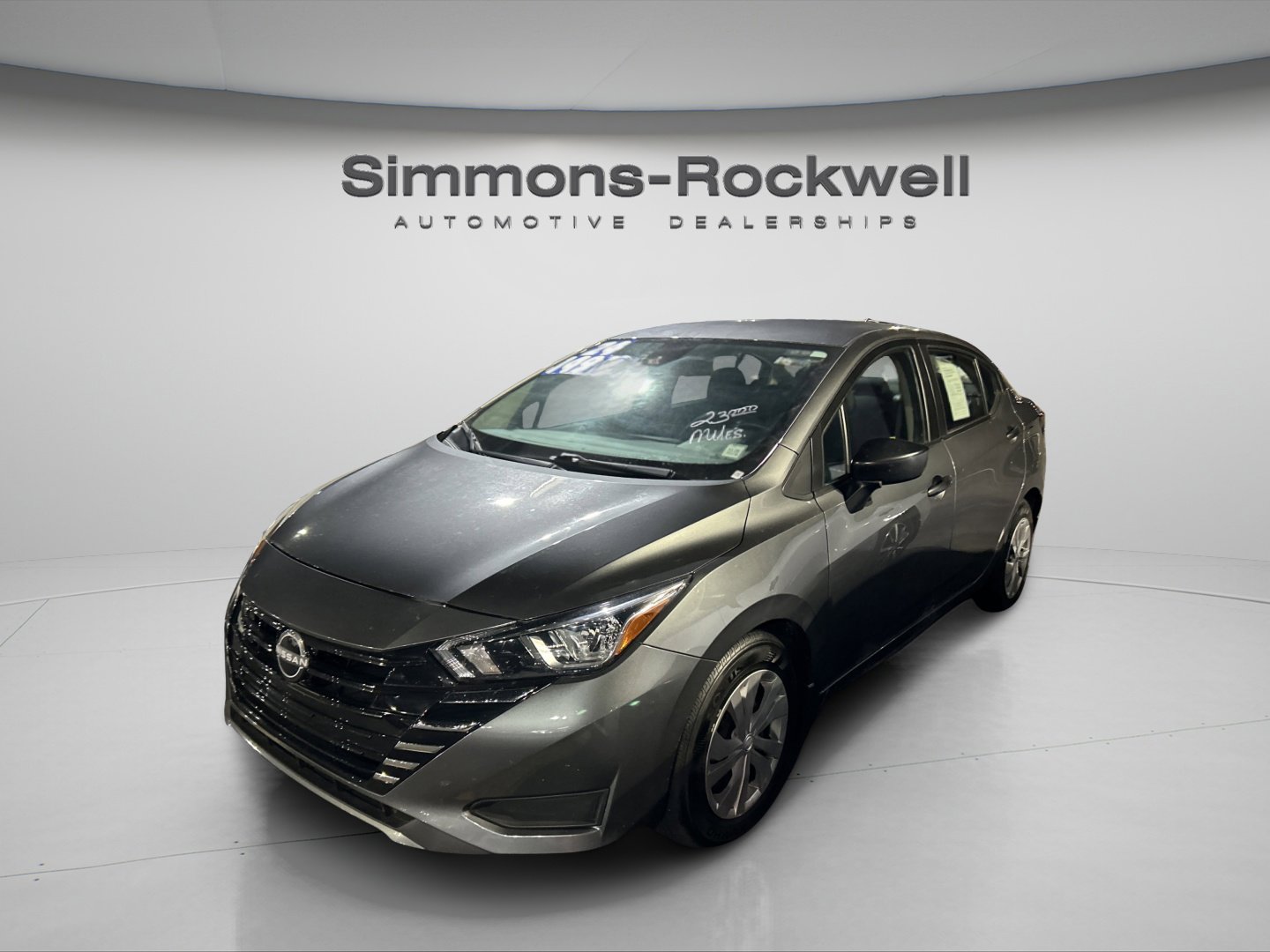 Used 2024 Nissan Versa S w/ Trunk Package image 4