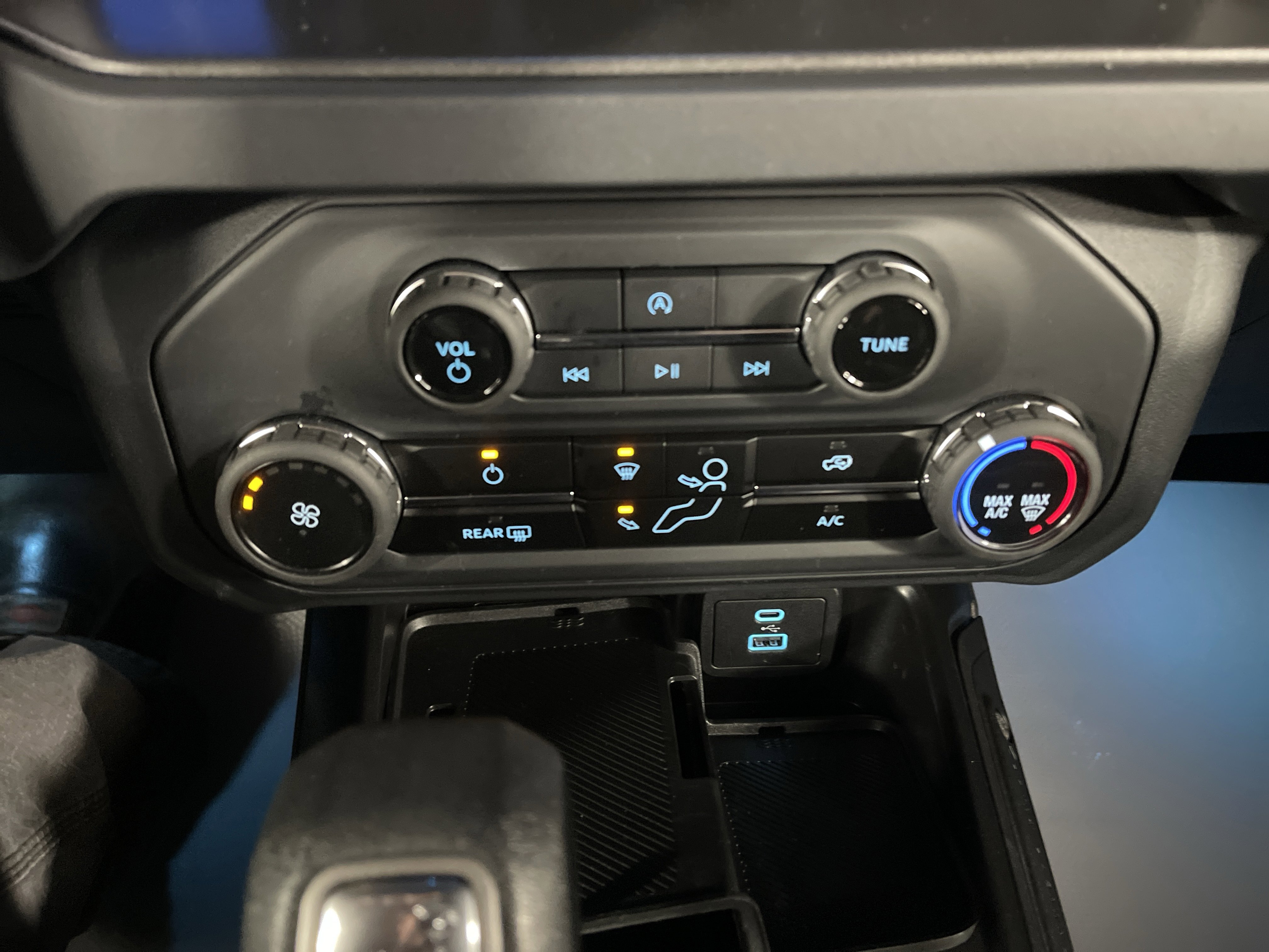 Used 2025 Ford Bronco 4-Door image 23