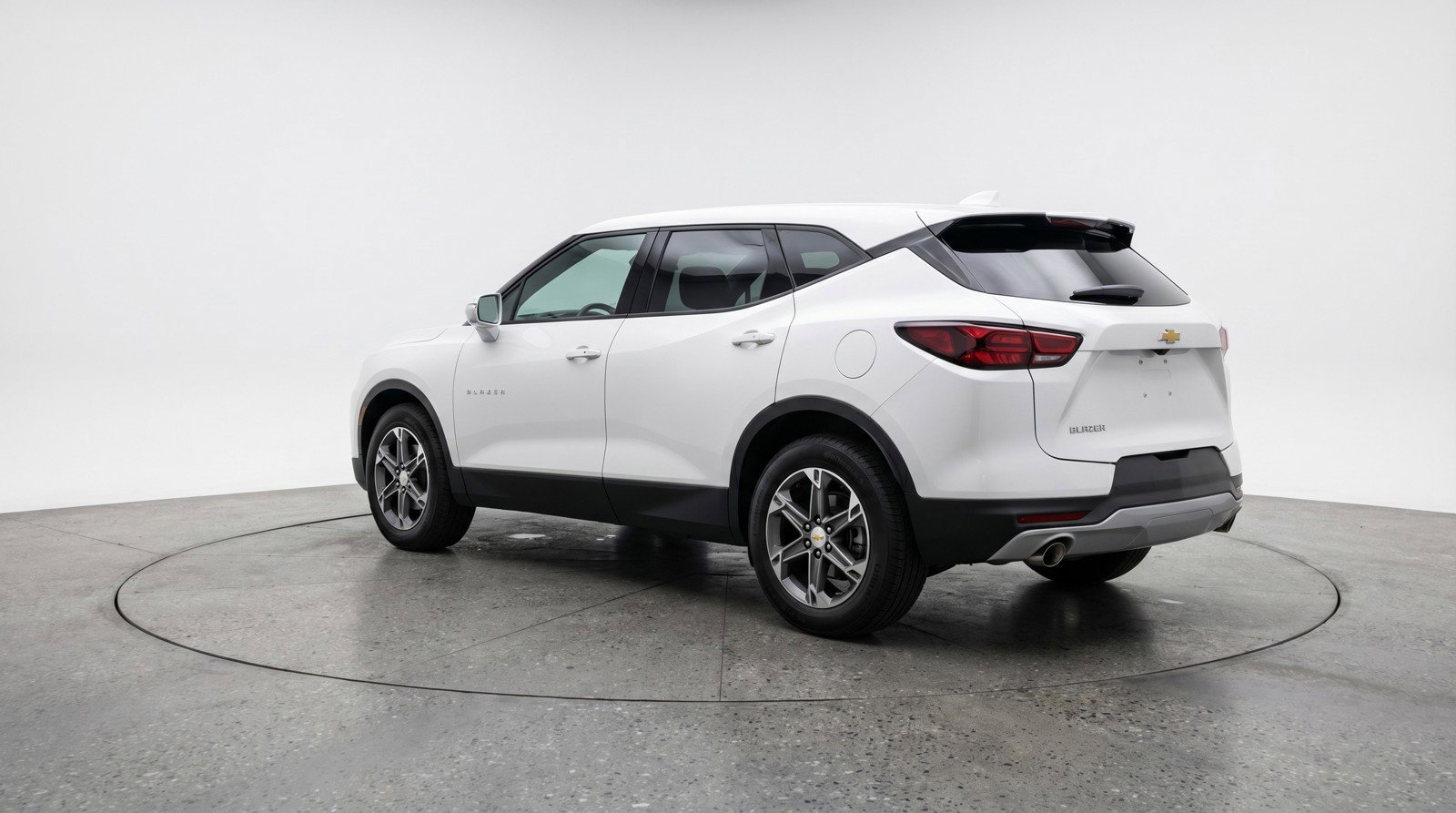 Used 2025 Chevrolet Blazer LT image 6