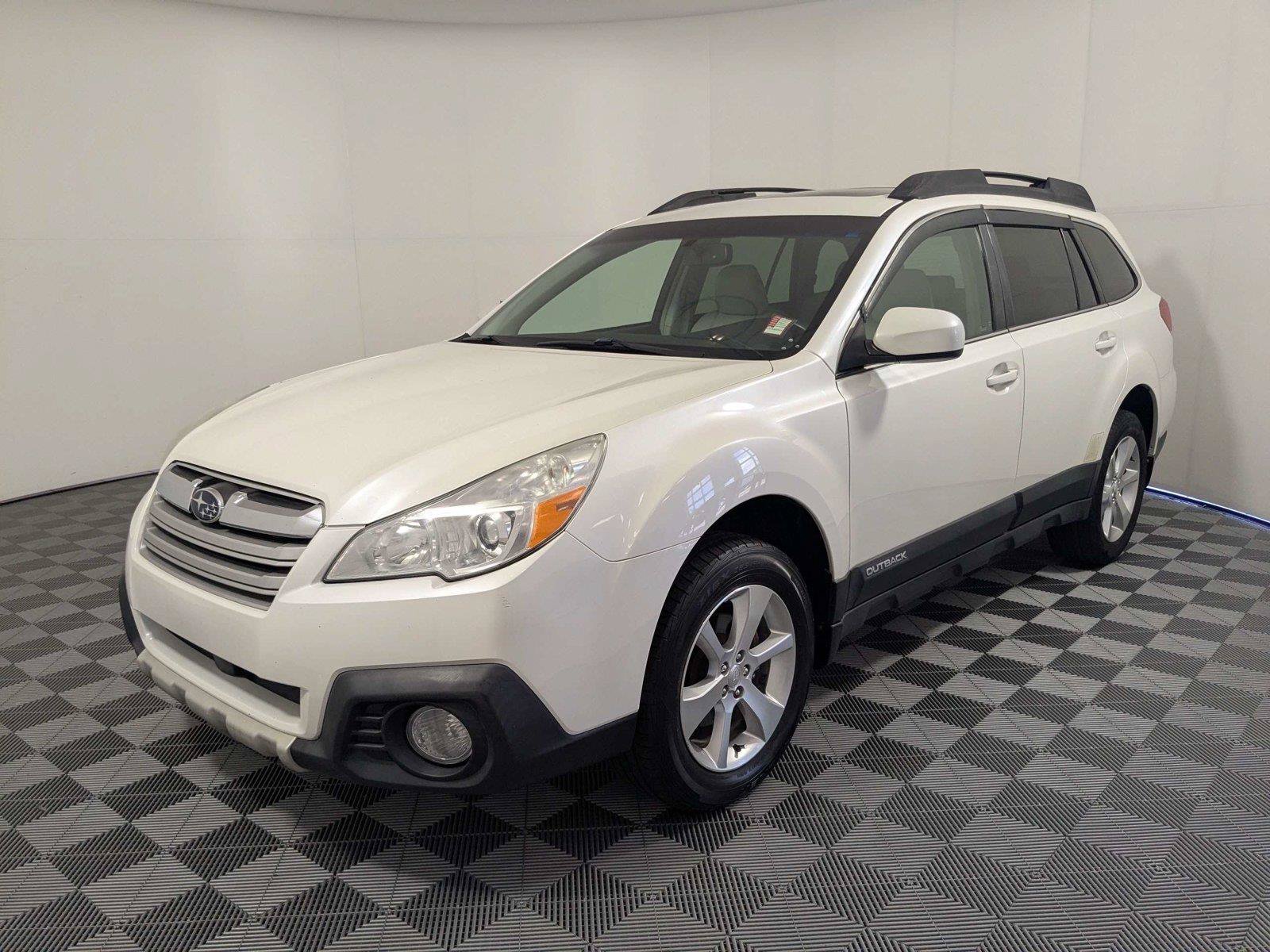 Used 2014 Subaru Outback 2.5i Limited AWD/4WD image 2