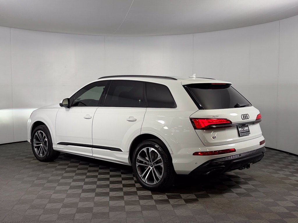 Used 2025 Audi Q7 2.0T Premium Plus w/ Premium Plus Package AWD/4WD image 9