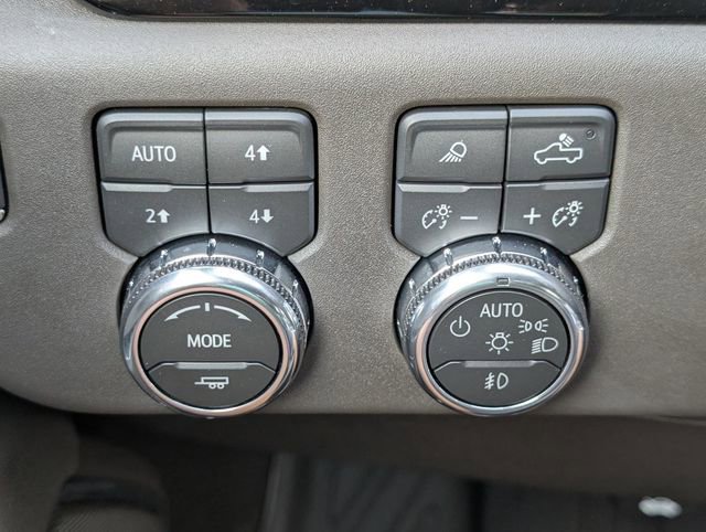 New 2026 GMC Sierra 1500 SLT w/ SLT Premium Plus Package image 25