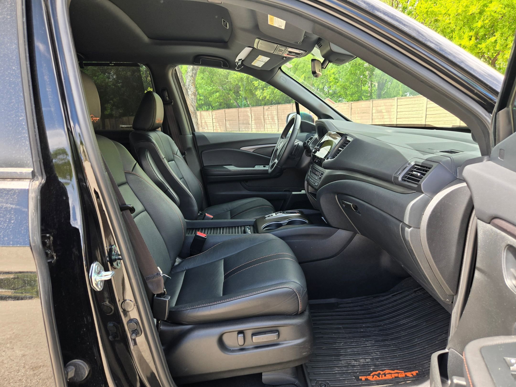 Certified 2023 Honda Passport TrailSport image 27
