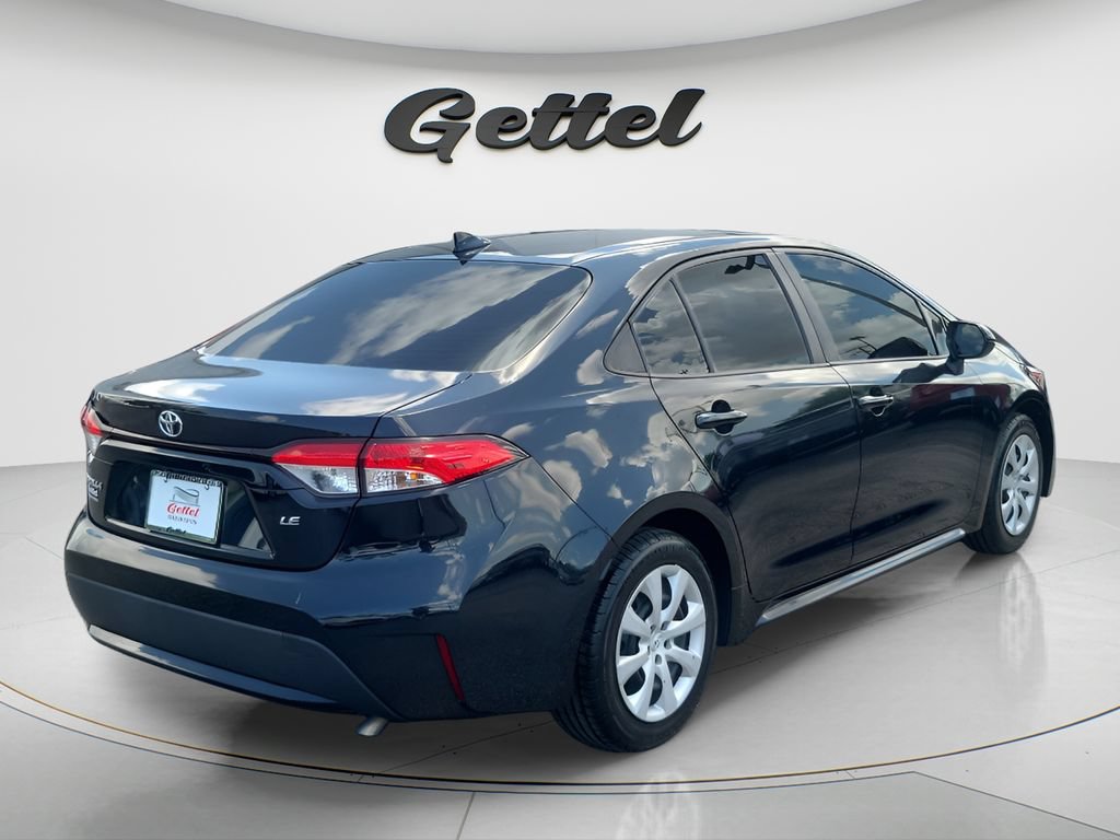 Used 2022 Toyota Corolla LE FWD image 5