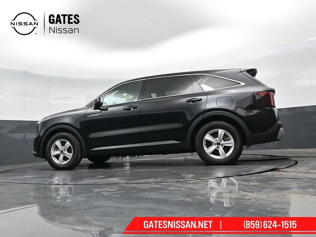 Used 2024 Kia Sorento LX FWD image 43